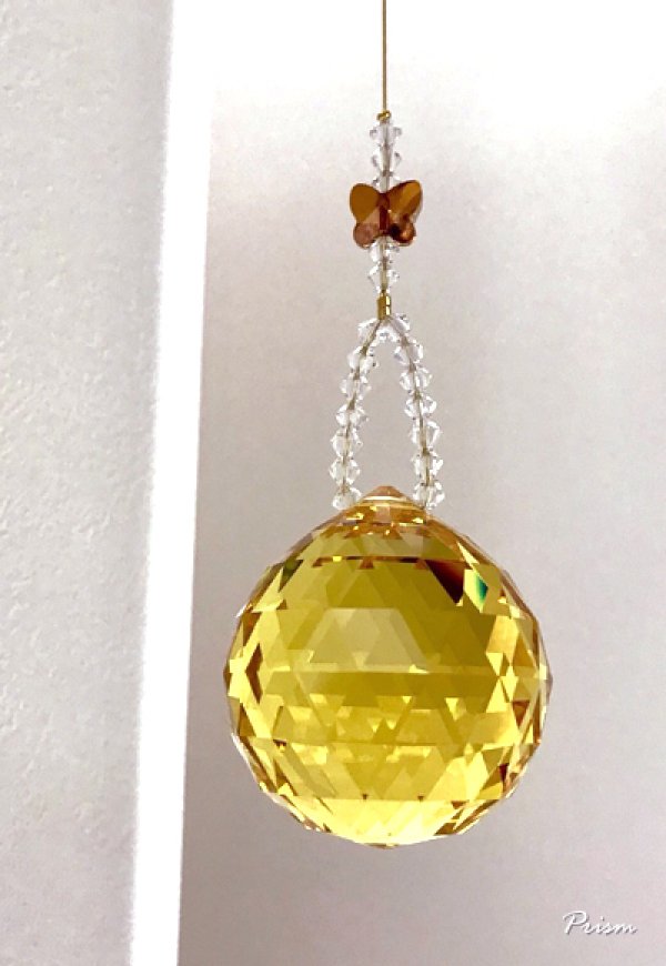 画像2: ボール40mmライトトパーズ「金運アップ☆ゴージャス」ロング丈サンキャッチャー (2)